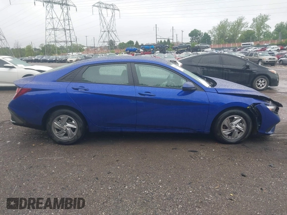 2025 Hyundai Elantra SE z VIN KMHLL4DG6SU987701, wystawiony jako IAAI lot #42214567 z przebiegiem 3 480 mil mil oraz . Historia ofert i sprzedaży dostępna na DreamBid. Obrazek 14.