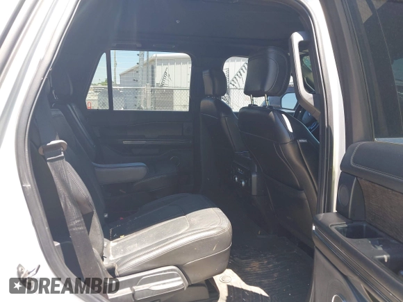 2018 Ford Expedition Limited with VIN 1FMJU2AT1JEA40908, listed as a IAAI auction lot 42268878 with 137,671 mi miles and . Bid and sale history available at DreamBid. Image 8.