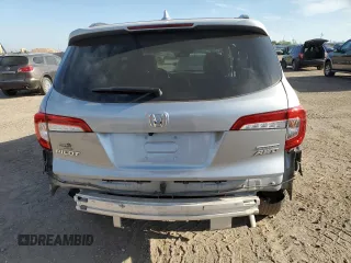 2021 Honda Pilot Special Edition with VIN 5FNYF6H23MB066124, listed as a Copart auction lot 56281095 with 42,825 mi miles and Salvage title. Bid and sale history available at DreamBid. Image 6.