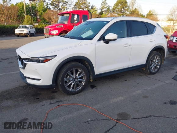 2019 Mazda CX-5 Grand Touring with VIN JM3KFADM2K0684232, listed as a IAAI auction lot 41929139 with 31,836 mi miles. Bid and sale history available at carsss.com. Image 17.
