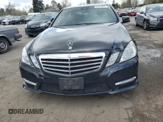 2012 Mercedes-Benz E 350 Luxury with VIN WDDHF8JBXCA638602, listed as a Copart auction lot 51619365 with 106,790 mi miles and Salvage Title. Bid and sale history available at DreamBid. Image 5.