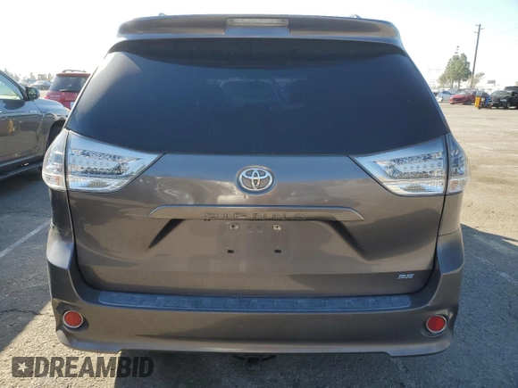 2012 Toyota Sienna SE with VIN 5TDXK3DC5CS226793, listed as a Copart auction lot 46848205 with 135,291 mi miles and Salvage title. Bid and sale history available at DreamBid. Image 6.