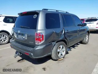2008 Honda Pilot EX-L with VIN 5FNYF18778B033826, listed as a IAAI auction lot 41836242 with 230,195 mi miles. Bid and sale history available at carsss.com. Image 4.