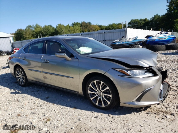 2019 Lexus ES with VIN 58ABZ1B1XKU034313, listed as a Copart auction lot 70749884 with 75,621 mi miles and Salvage Title. Bid and sale history available at carsss.com. Image 4.