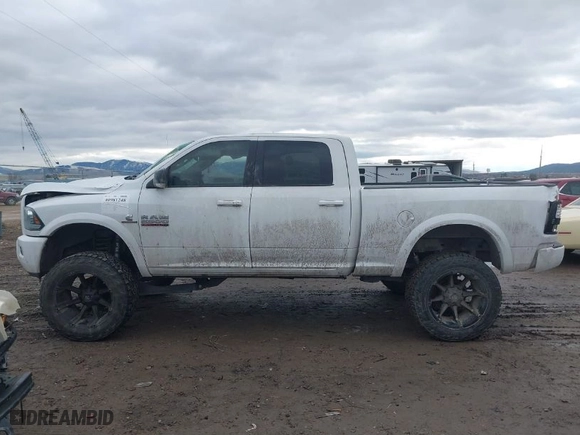 2018 Ram 2500 Laramie with VIN 3C6UR5FL9JG405980, listed as a IAAI auction lot 40981248 with 40,269 mi miles. Bid and sale history available at carsss.com. Image 15.