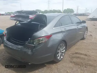 2012 Hyundai Sonata Limited z VIN 5NPEC4AC2CH456506, wystawiony jako IAAI lot #42213904 z przebiegiem 124 796 mil mil oraz . Historia ofert i sprzedaży dostępna na DreamBid. Obrazek 4.