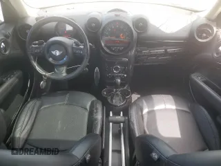 2015 MINI Countryman S z VIN WMWZC5C54FWP42388, wystawiony jako Copart lot #54452635 z przebiegiem 94 902 mil mil oraz Szkoda całkowita • Salvage title. Historia ofert i sprzedaży dostępna na DreamBid. Obrazek 8.