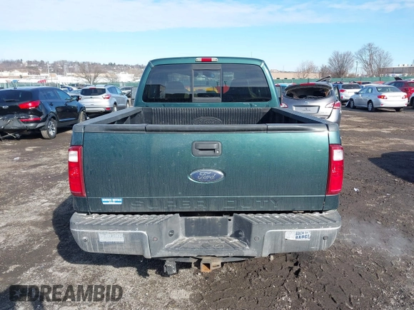 2008 Ford Super Duty F-250 SRW XL with VIN 1FTSX21528EA95945, listed as a IAAI auction lot 41460487 with 200,779 mi miles. Bid and sale history available at carsss.com. Image 16.