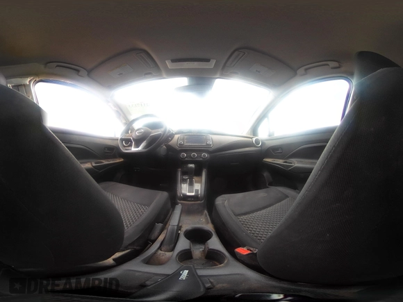 2020 Nissan Versa S z VIN 3N1CN8DV3LL870144, wystawiony jako IAAI lot #42117133 z przebiegiem 70 447 mil mil oraz . Historia ofert i sprzedaży dostępna na DreamBid. Obrazek 18.