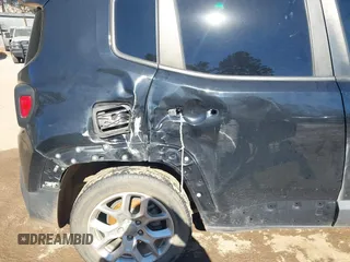 2018 Jeep Renegade Latitude z VIN ZACCJABB8JPJ60781, wystawiony jako IAAI lot #41411050 z przebiegiem 72 236 mil mil oraz . Historia ofert i sprzedaży dostępna na DreamBid. Obrazek 17.