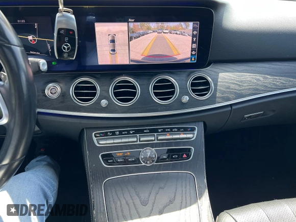 2020 Mercedes-Benz E 350 with VIN W1KZF8DBXLA841120, listed as a Copart auction lot 55361315 with 118,655 mi miles and Clean Title. Bid and sale history available at DreamBid. Image 9.