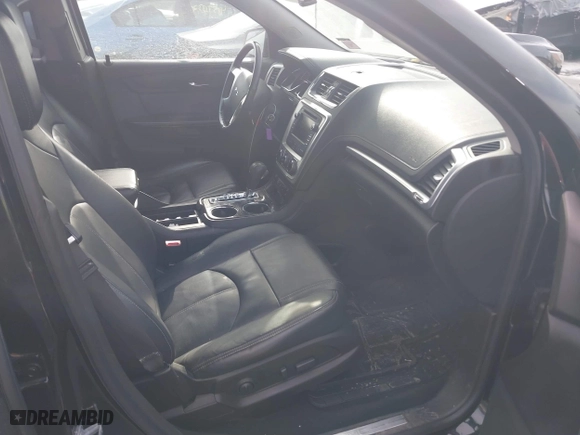 2017 GMC Acadia Limited Limited with VIN 1GKKVSKDXHJ193628, listed as a IAAI auction lot 41665214 with 114,059 mi miles. Bid and sale history available at carsss.com. Image 5.