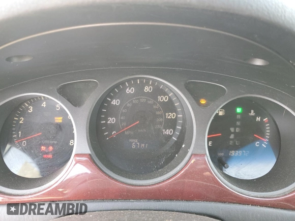 2004 Lexus ES 330 with VIN JTHBA30GX45000664, listed as a Copart auction lot 48038045 with 193,972 mi miles and Non Repairable. Bid and sale history available at carsss.com. Image 9.