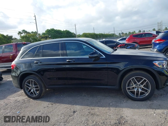 2019 Mercedes-Benz GLC with VIN WDC0G4JB3KV145553, listed as a IAAI auction lot 41957373 with 83,918 mi miles. Bid and sale history available at carsss.com. Image 14.