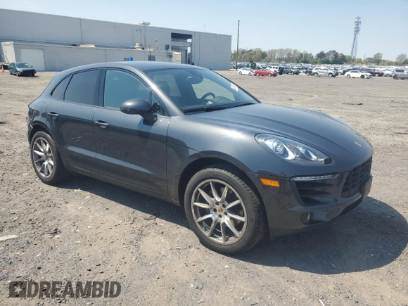 2018 Porsche Macan with VIN WP1AA2A55JLB23363, listed as a Copart auction lot 53099505 with 118,343 mi miles and Salvage Title. Bid and sale history available at carsss.com. Image 4.