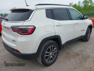 2017 Jeep Compass Latitude с VIN 3C4NJDBB4HT620633, выставлен на аукционе IAAI как лот 42351841 с пробегом 82 622 миль миль и . История ставок и продаж доступна на DreamBid. Изображение 4.