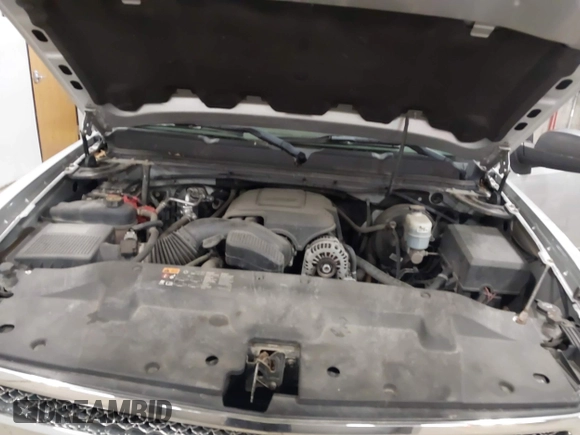 2013 Chevrolet Silverado 1500 LT with VIN 1GCRKSE73DZ328002, listed as a IAAI auction lot 41842745 with 124,496 mi miles and . Bid and sale history available at DreamBid. Image 10.