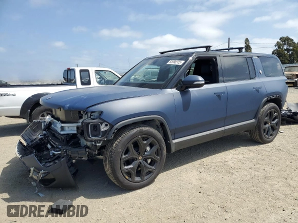 2023 Rivian R1S Adventure z VIN 7PDSGBBA5PN024306, wystawiony jako Copart lot #53980375 z przebiegiem 10 389 mil mil oraz Szkoda całkowita • Salvage title. Historia ofert i sprzedaży dostępna na DreamBid. Obrazek 1.