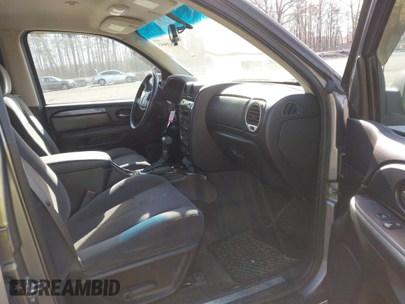 2008 GMC Envoy SLE2 with VIN 1GKDT13S782210241, listed as a IAAI auction lot 41635443 with 171,816 mi miles. Bid and sale history available at carsss.com. Image 5.