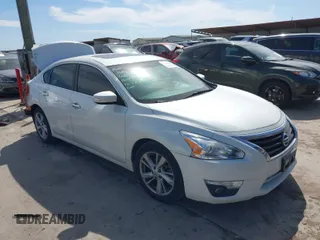 2014 Nissan Altima 2.5 with VIN 1N4AL3AP2EC189951, listed as a IAAI auction lot 41678481 with 96,672 mi miles. Bid and sale history available at carsss.com. Image 1.