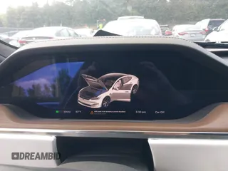 2021 Tesla Model S Long Range with VIN 5YJSA1E57MF428512, listed as a IAAI auction lot 42511020 with 29,611 mi miles and . Bid and sale history available at DreamBid. Image 7.