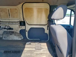 2010 Ford Transit Connect XLT z VIN NM0LS7DN7AT002184, wystawiony jako Copart lot #58227265 z przebiegiem 331 392 mil mil oraz Czysty tytuł • Clean title. Historia ofert i sprzedaży dostępna na DreamBid. Obrazek 10.