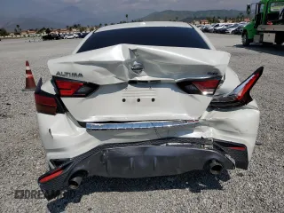 2019 Nissan Altima SR with VIN 1N4BL4CV8KC219519, listed as a Copart auction lot 54791305 with 60,663 mi miles and Salvage Title. Bid and sale history available at DreamBid. Image 6.
