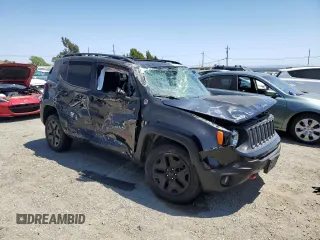 2018 Jeep Renegade Trailhawk with VIN ZACCJBCB8JPH60403, listed as a Copart auction lot 58562765 with 43,009 mi miles and Salvage title. Bid and sale history available at DreamBid. Image 4.