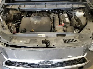 2020 Toyota Highlander LE with VIN 5TDBZRBHXLS004645, listed as a Copart auction lot 47989115 with 69,245 mi miles and Salvage title. Bid and sale history available at DreamBid. Image 12.