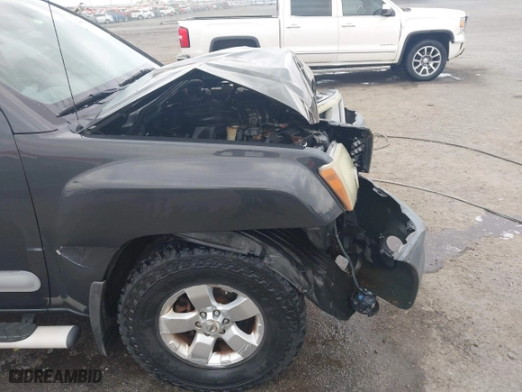 2011 Nissan Xterra Pro-4X with VIN 5N1AN0NW1BC506369, listed as a IAAI auction lot 41802083 with 133,107 mi miles. Bid and sale history available at carsss.com. Image 18.