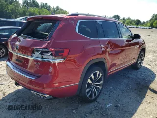 2021 Volkswagen Atlas SEL Premium R-Line with VIN 1V2FR2CA5MC537286, listed as a Copart auction lot 61811244 with 76,269 mi miles and Salvage title. Bid and sale history available at DreamBid. Image 3.