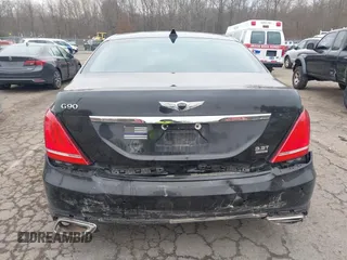 2018 Genesis G90 3.3T Premium with VIN KMHG34JA7JU041008, listed as a IAAI auction lot 41719369 with 146,874 mi miles. Bid and sale history available at carsss.com. Image 16.