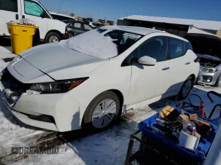 2025 Nissan LEAF S with VIN 1N4AZ1BV9SC558655, listed as a Copart auction lot 41815795 with 3,218 mi miles and Salvage Title. Bid and sale history available at carsss.com. Image 1.