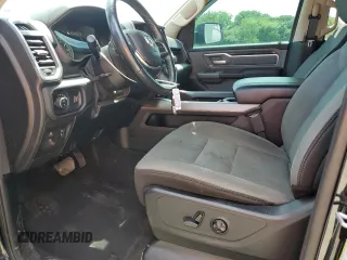 2020 Ram 1500 Big Horn z VIN 1C6SRFBT5LN162892, wystawiony jako Copart lot #57483275 z przebiegiem 49 102 mil mil oraz Szkoda całkowita • Salvage title. Historia ofert i sprzedaży dostępna na DreamBid. Obrazek 7.
