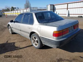 1991 Honda Accord LX with VIN JHMCB7656MC028293, listed as a IAAI auction lot 41992201 with 191,514 mi miles. Bid and sale history available at carsss.com. Image 3.