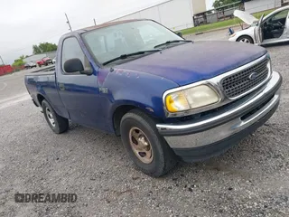 1998 Ford F-150 z VIN 1FTZF1724WNB82333, wystawiony jako IAAI lot #42360914 z przebiegiem 262 775 mil mil oraz . Historia ofert i sprzedaży dostępna na DreamBid. Obrazek 1.