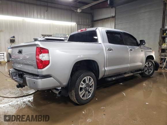 2021 Toyota Tundra Platinum z VIN 5TFAY5F17MX008071, wystawiony jako Copart lot #44320385 z przebiegiem 59 398 mil mil oraz Szkoda całkowita • Salvage title. Historia ofert i sprzedaży dostępna na DreamBid. Obrazek 3.