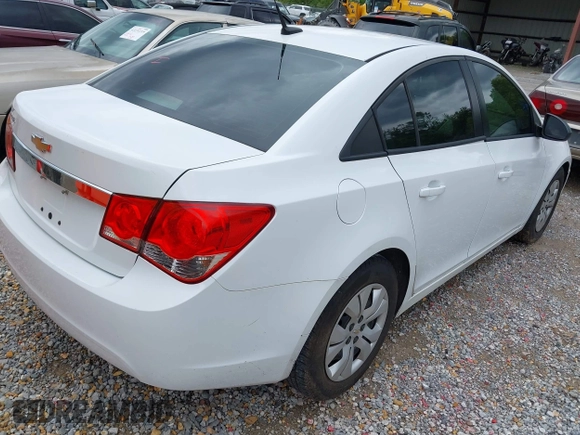 2014 Chevrolet Cruze LS with VIN 1G1PA5SH0E7214442, listed as a IAAI auction lot 42237883 with Not provided miles and . Bid and sale history available at DreamBid. Image 4.