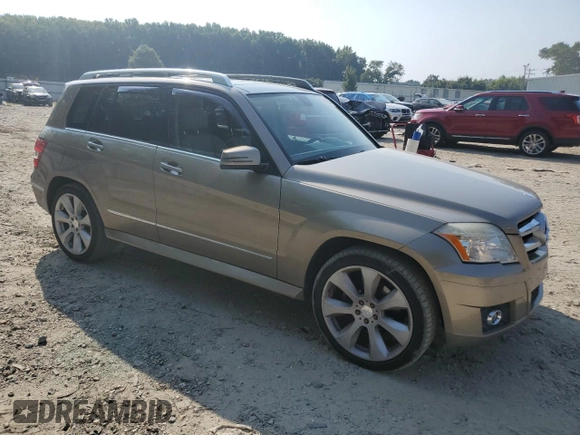 2010 Mercedes-Benz GLK 350 with VIN WDCGG8HB9AF388725, listed as a Copart auction lot 67896004 with 105,879 mi miles and Salvage Title. Bid and sale history available at DreamBid. Image 4.