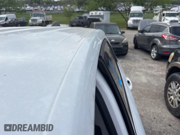 2020 Chevrolet Equinox LT z VIN 2GNAXJEV0L6158433, wystawiony jako IAAI lot #42556113 z przebiegiem 82 277 mil mil oraz . Historia ofert i sprzedaży dostępna na DreamBid. Obrazek 5.