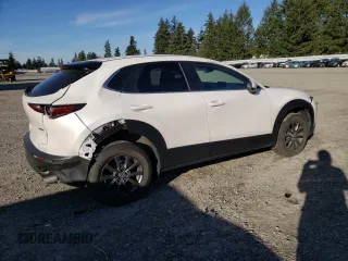 2020 Mazda CX-30 with VIN 3MVDMABL2LM134849, listed as a Copart auction lot 47198735 with 31,797 mi miles and Salvage Title. Bid and sale history available at DreamBid. Image 3.
