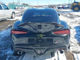 2021 Toyota GR Supra 3.0 with VIN WZ1DB0C03MW044148, listed as a IAAI auction lot 41413627 with 9,590 mi miles. Bid and sale history available at carsss.com. Image 17.