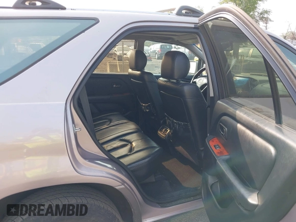 2001 Lexus RX 300 z VIN JTJHF10U910167787, wystawiony jako IAAI lot #42447267 z przebiegiem 165 671 mil mil oraz . Historia ofert i sprzedaży dostępna na DreamBid. Obrazek 8.