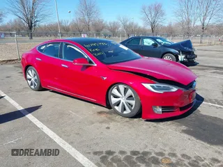 2021 Tesla Model S Long Range Plus with VIN 5YJSA1E29MF425424, listed as a IAAI auction lot 41745793 with 83,817 mi miles and . Bid and sale history available at DreamBid. Image 1.