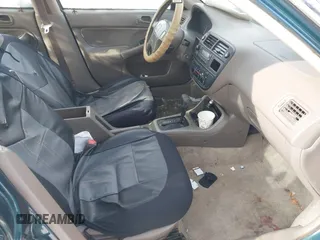 1998 Honda Civic EX with VIN 2HGEJ8647WH603464, listed as a IAAI auction lot 41376762 with 174,990 mi miles. Bid and sale history available at carsss.com. Image 5.