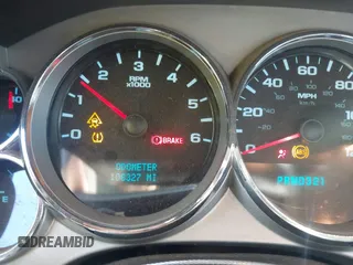 2008 Chevrolet Silverado 1500 1LT with VIN 3GCEC13068G263809, listed as a IAAI auction lot 41251500 with 108,327 mi miles and . Bid and sale history available at DreamBid. Image 7.