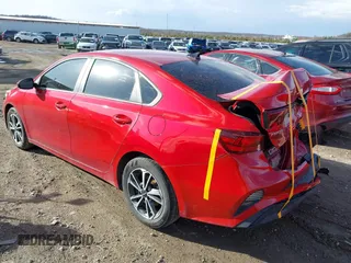 2022 Kia Forte LXS z VIN 3KPF24AD3NE490610, wystawiony jako IAAI lot #41710588 z przebiegiem 47 183 mil mil oraz . Historia ofert i sprzedaży dostępna na DreamBid. Obrazek 3.