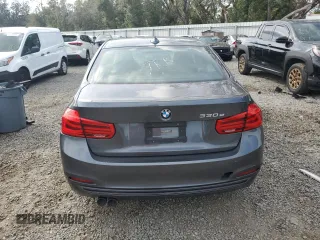 2018 BMW 3 Series 330e iPerformance with VIN WBA8E1C53JA180066, listed as a Copart auction lot 42716495 with 71,034 mi miles and Clean Title. Bid and sale history available at carsss.com. Image 6.
