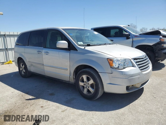 2009 Chrysler Town & Country LX with VIN 2A8HR44E39R525345, listed as a Copart auction lot 53158825 with 279,595 mi miles and Salvage Title. Bid and sale history available at DreamBid. Image 4.
