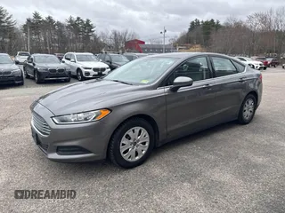 2013 Ford Fusion S with VIN 3FA6P0G76DR210414, listed as a IAAI auction lot 41981062 with 195,306 mi miles. Bid and sale history available at carsss.com. Image 2.
